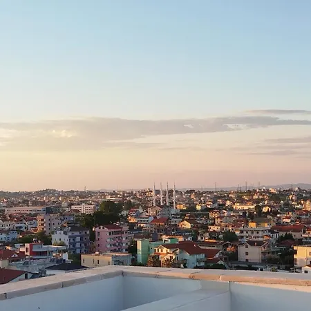 Panoramic View Rooftop Apartment *
